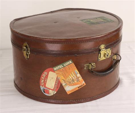 vintage travel hat box